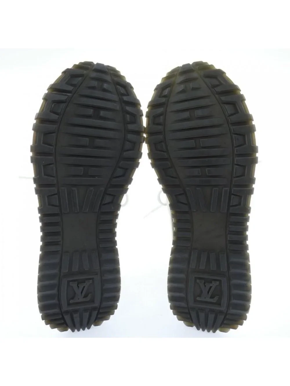 Louis Vuitton Run Away Line Sneakers